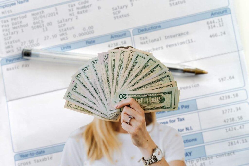 Aumenti i busta paga più gli arretrati: ecco chi sono i fortunati lavoratori